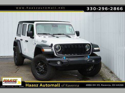 Used 2024 Jeep Wrangler Unlimited AWD/4WD image 1
