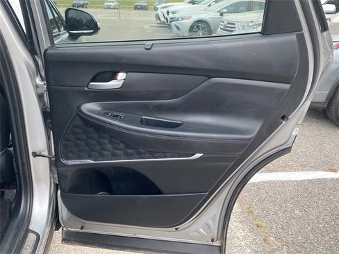 Used 2021 Hyundai Santa Fe Limited image 12