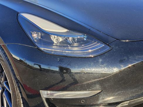 Used 2022 Tesla Model 3 Long Range image 9