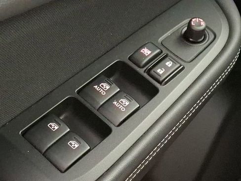 Used 2018 Subaru Outback 2.5i Premium AWD/4WD image 24
