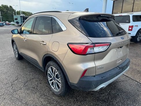 Used 2021 Ford Escape SEL AWD/4WD image 5