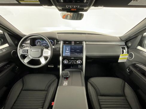 New 2026 Land Rover Discovery Limited Edition AWD/4WD image 4