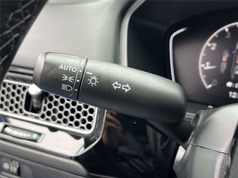 Used 2022 Honda Civic Sport image 26