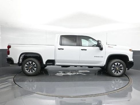 New 2025 Chevrolet Silverado 2500 Custom w/ Custom Value Package image 6