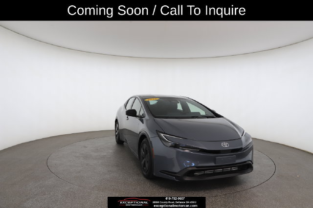 Used 2025 Toyota Prius LE FWD image 29