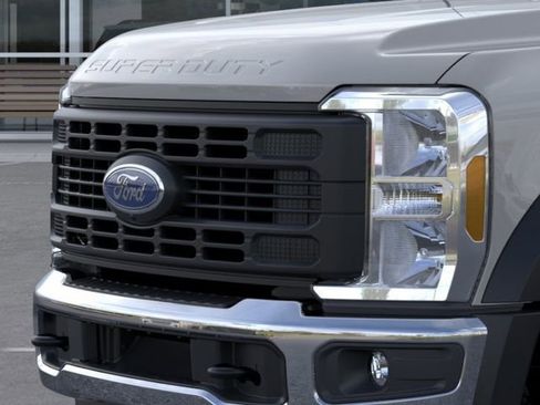 New 2026 Ford F450 XL w/ 360-Degree Camera Package AWD/4WD image 17