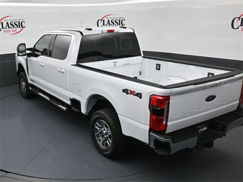 Used 2024 Ford F250 Lariat image 16