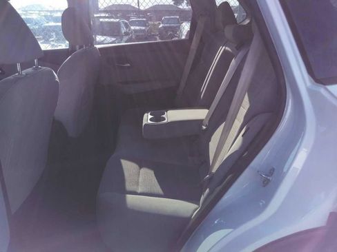 Used 2023 Nissan Rogue SV FWD image 3