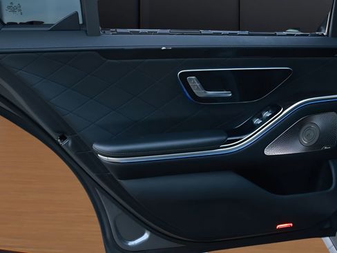 Used 2022 Mercedes-Benz S 500 4MATIC image 20