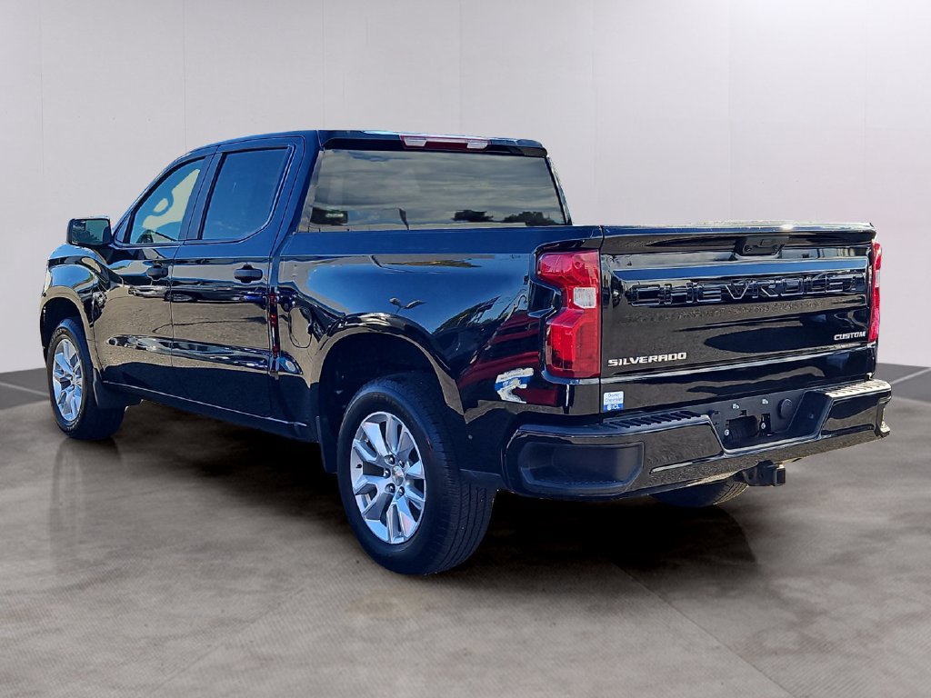 Used 2022 Chevrolet Silverado 1500 Custom AWD/4WD image 6