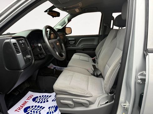 Used 2018 Chevrolet Silverado 1500 Custom w/ Custom Value Package image 9