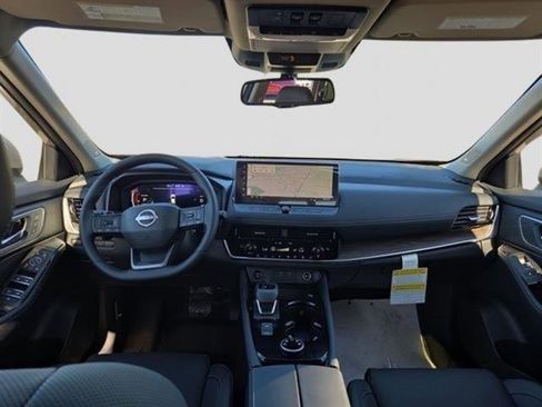 New 2026 Nissan Rogue Platinum w/ Platinum Premium Package image 24