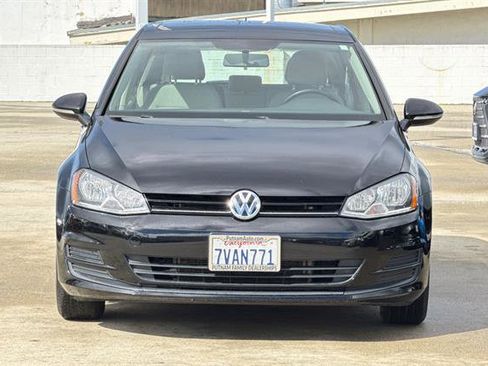 Used 2016 Volkswagen Golf S image 8