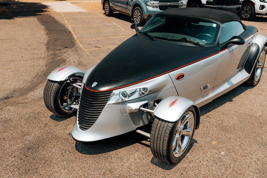 Used 2001 Plymouth Prowler RWD image 13