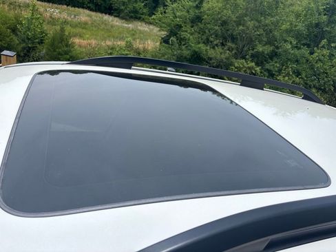 Used 2018 Subaru Forester 2.5i Limited AWD/4WD image 13