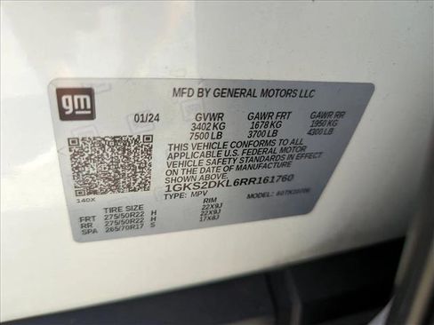 Used 2024 GMC Yukon Denali w/ Advanced Technology Package AWD/4WD image 15