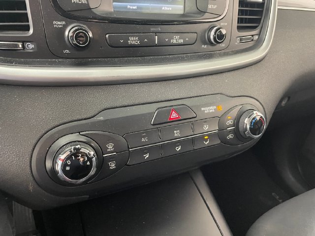 Used 2016 Kia Sorento LX FWD image 8