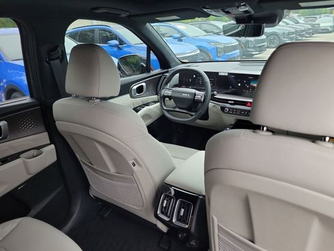 New 2026 Kia Sorento SX Prestige AWD/4WD image 13