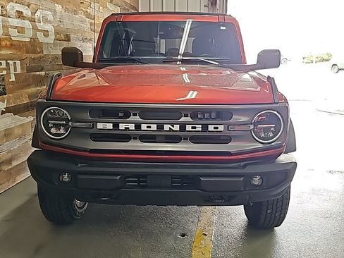 Used 2023 Ford Bronco Big Bend image 3