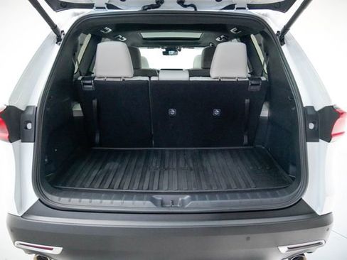 Used 2025 Toyota Grand Highlander AWD Hybrid image 27