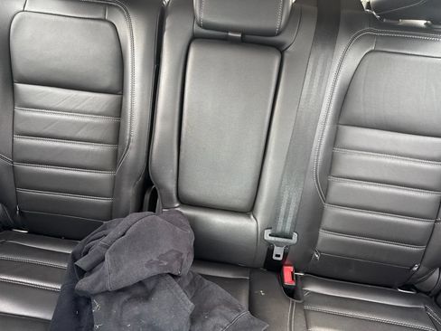 Used 2017 Ford Escape Titanium AWD/4WD image 9