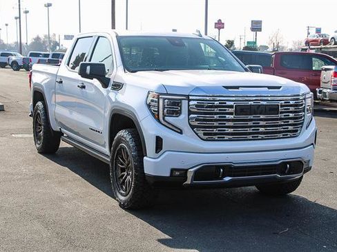 Used 2023 GMC Sierra 1500 Denali w/ Denali Reserve Package image 5