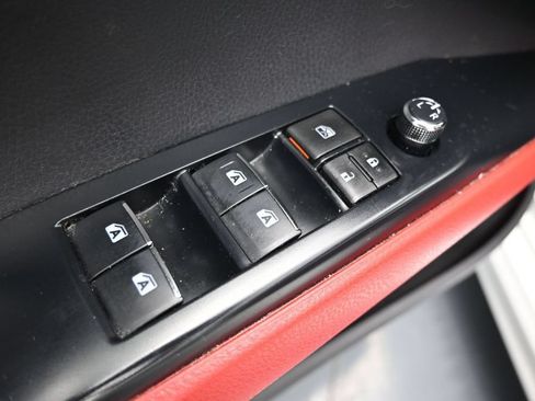 Used 2019 Toyota Camry XSE w/ Navigation Package FWD image 11