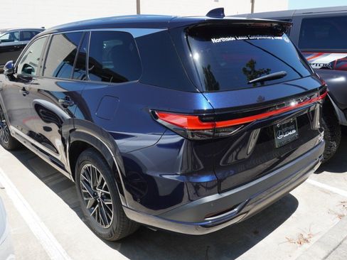Certified 2025 Lexus TX 350 AWD w/ Technology Package image 7