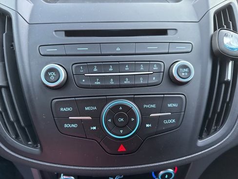 Used 2018 Ford Escape S image 18