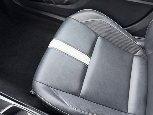 Used 2025 Toyota Camry SE image 26