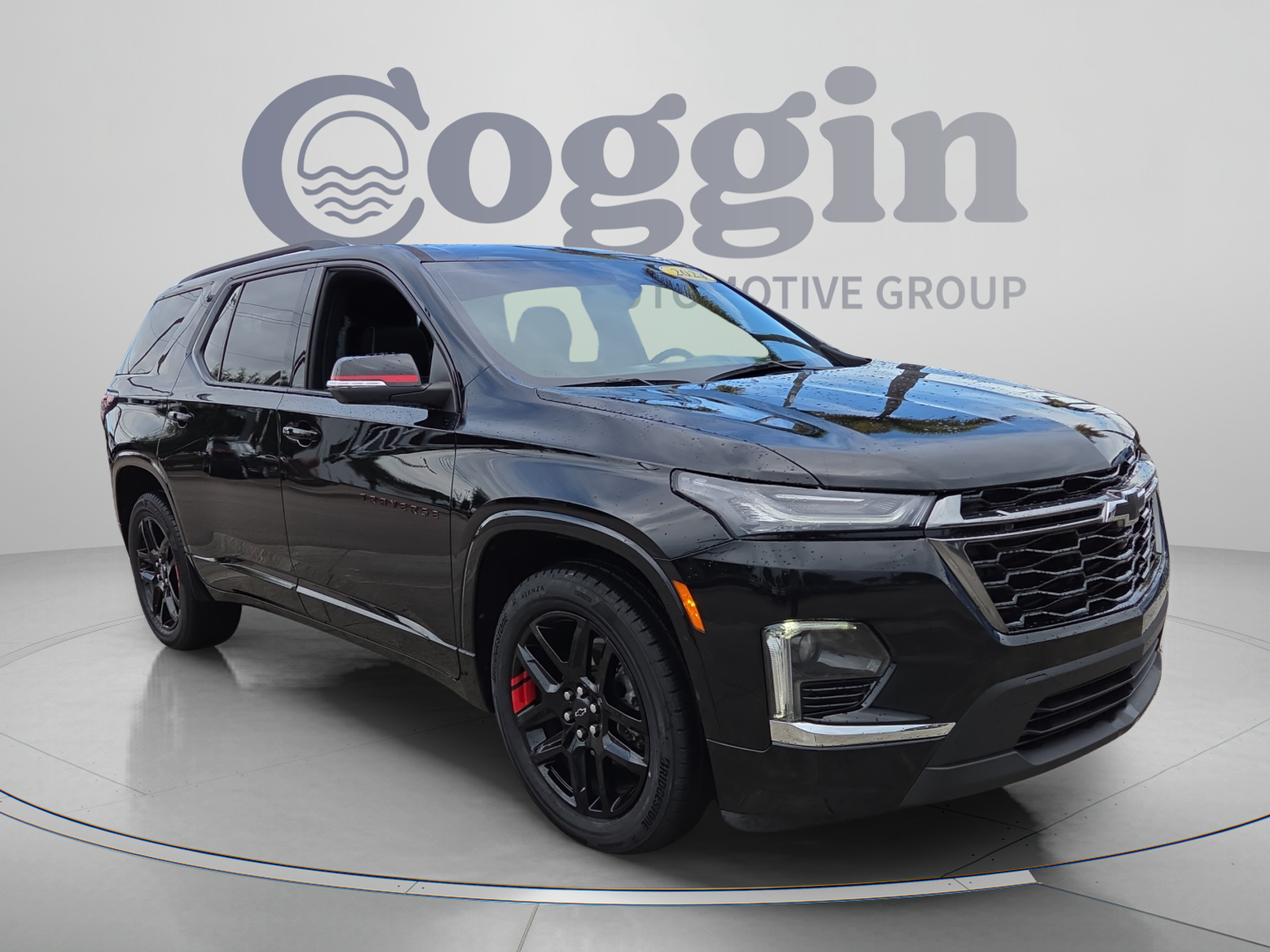 Used 2024 Chevrolet Traverse Premier w/ Redline Edition FWD image 7