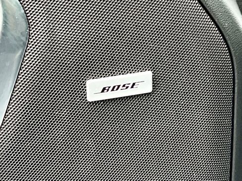 Used 2024 Chevrolet Suburban Z71 w/ Luxury Package AWD/4WD image 18