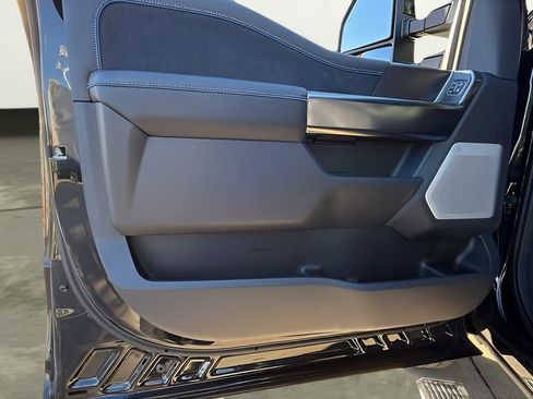 New 2026 Ford F250 Platinum image 23