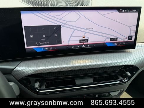 Used 2025 BMW M440i Coupe w/ Premium Package RWD image 27