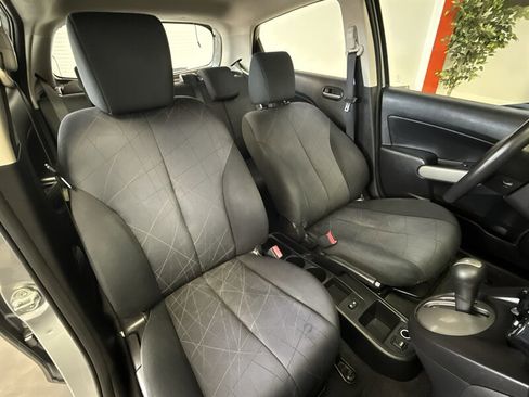 Used 2014 MAZDA MAZDA2 Sport FWD image 16