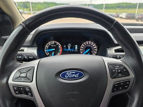 Used 2023 Ford Ranger XLT w/ Equipment Group 302A High AWD/4WD image 17