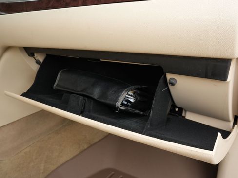 Used 2008 Cadillac Escalade EXT image 31