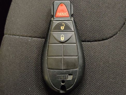 Used 2019 Jeep Cherokee Latitude image 32