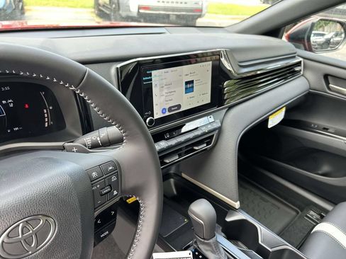 New 2026 Toyota Camry SE FWD image 20