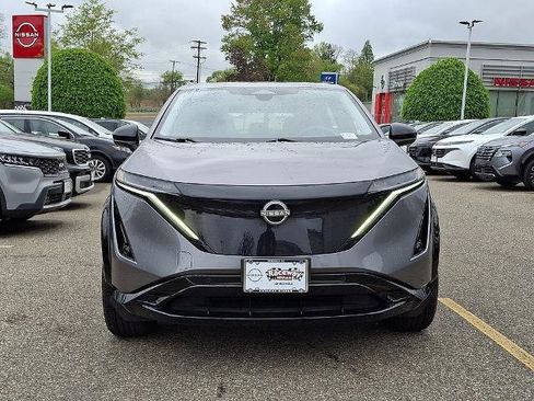 Certified 2023 Nissan Ariya FWD image 3