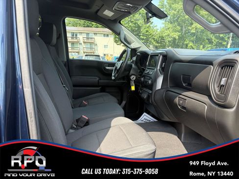 Used 2020 Chevrolet Silverado 1500 Custom w/ Custom Value Package AWD/4WD image 30