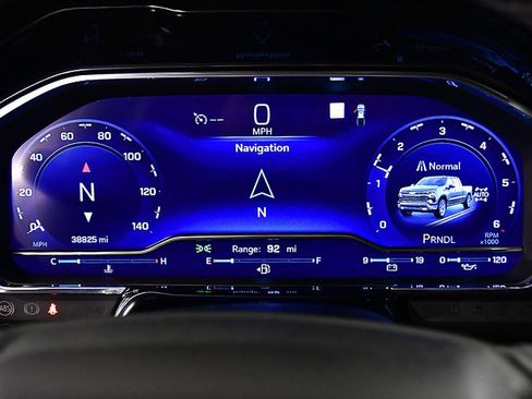 Used 2022 Chevrolet Silverado 1500 LT image 18