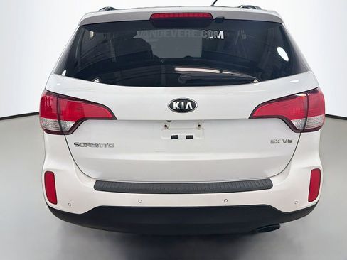 Used 2015 Kia Sorento EX w/ EX V6 Touring Package AWD/4WD image 8