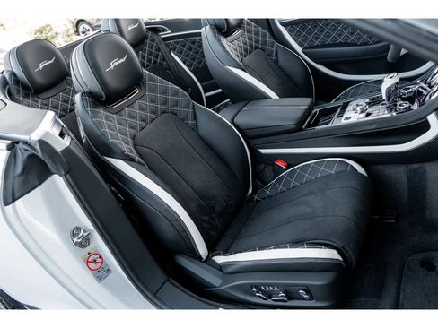 Used 2024 Bentley Continental GT Speed image 33