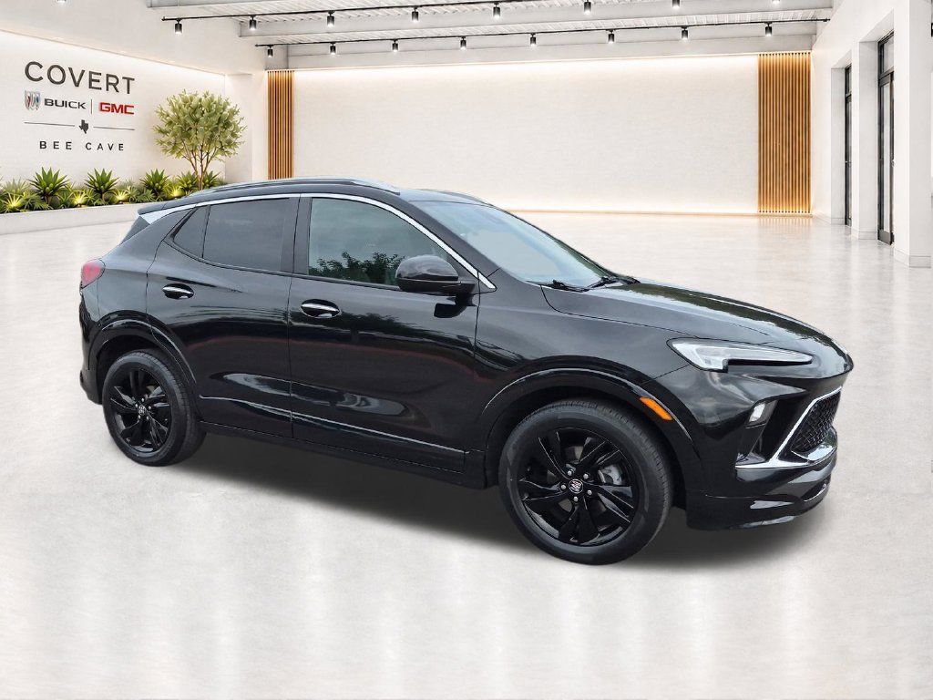 Used 2024 Buick Encore GX Sport Touring FWD image 13