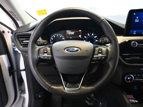 Used 2021 Ford Escape SE w/ Convenience Package AWD/4WD image 4