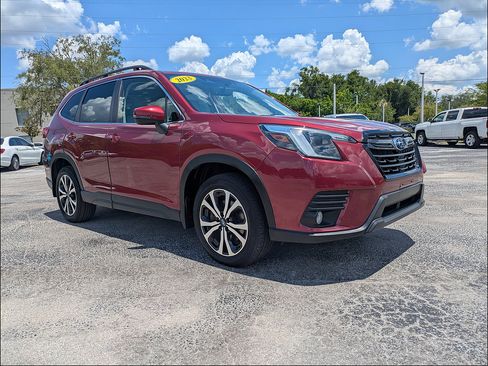 Used 2023 Subaru Forester Limited AWD/4WD image 2