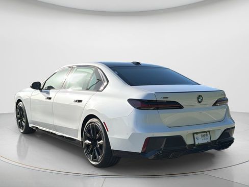 New 2026 BMW 760i xDrive AWD/4WD image 11