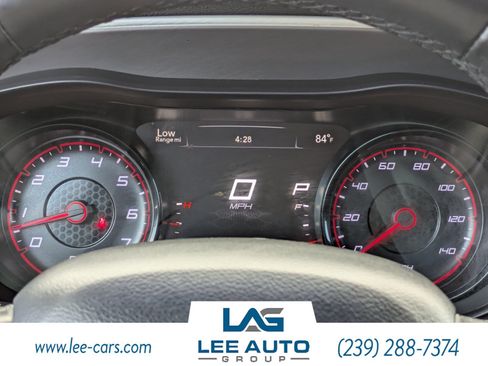 Used 2019 Dodge Charger SXT w/ Plus Group RWD image 21