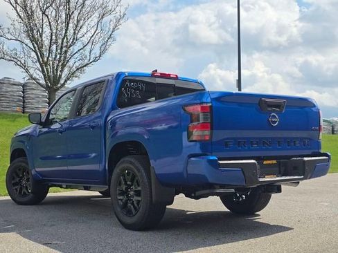 New 2026 Nissan Frontier SV w/ All-Weather Content Package AWD/4WD image 13